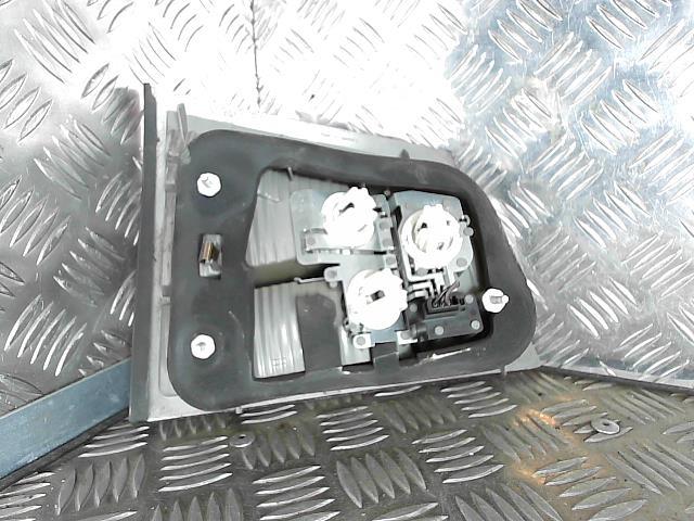 Feu arriere secondaire droit (feux) OPEL VECTRA C PHASE 1 BREAK Diesel - 1