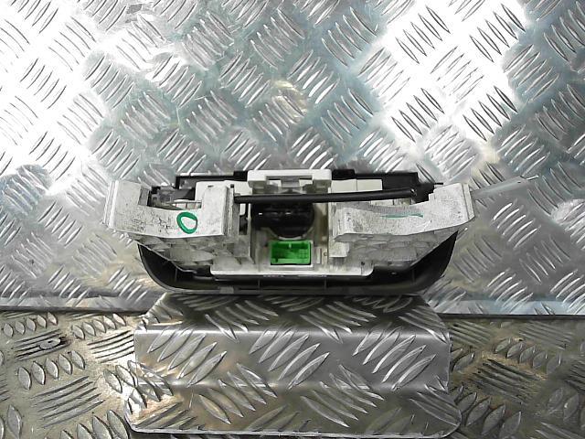 Commande chauffage SUZUKI SWIFT 3 Essence - 1