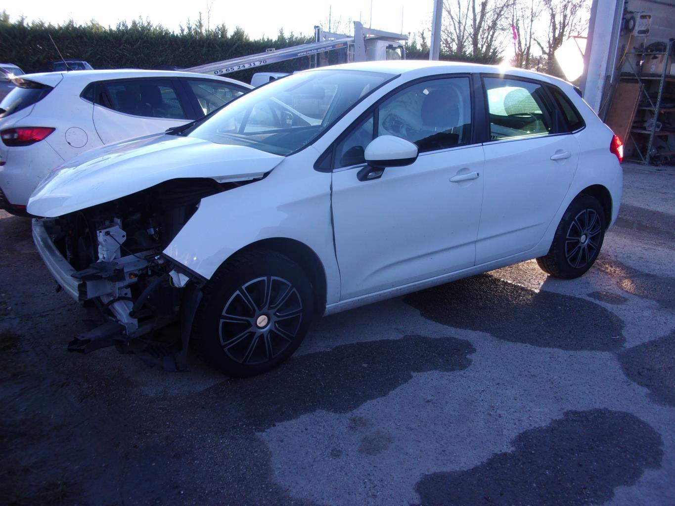 Vitre avant gauche CITROEN C4 2 Diesel - 1