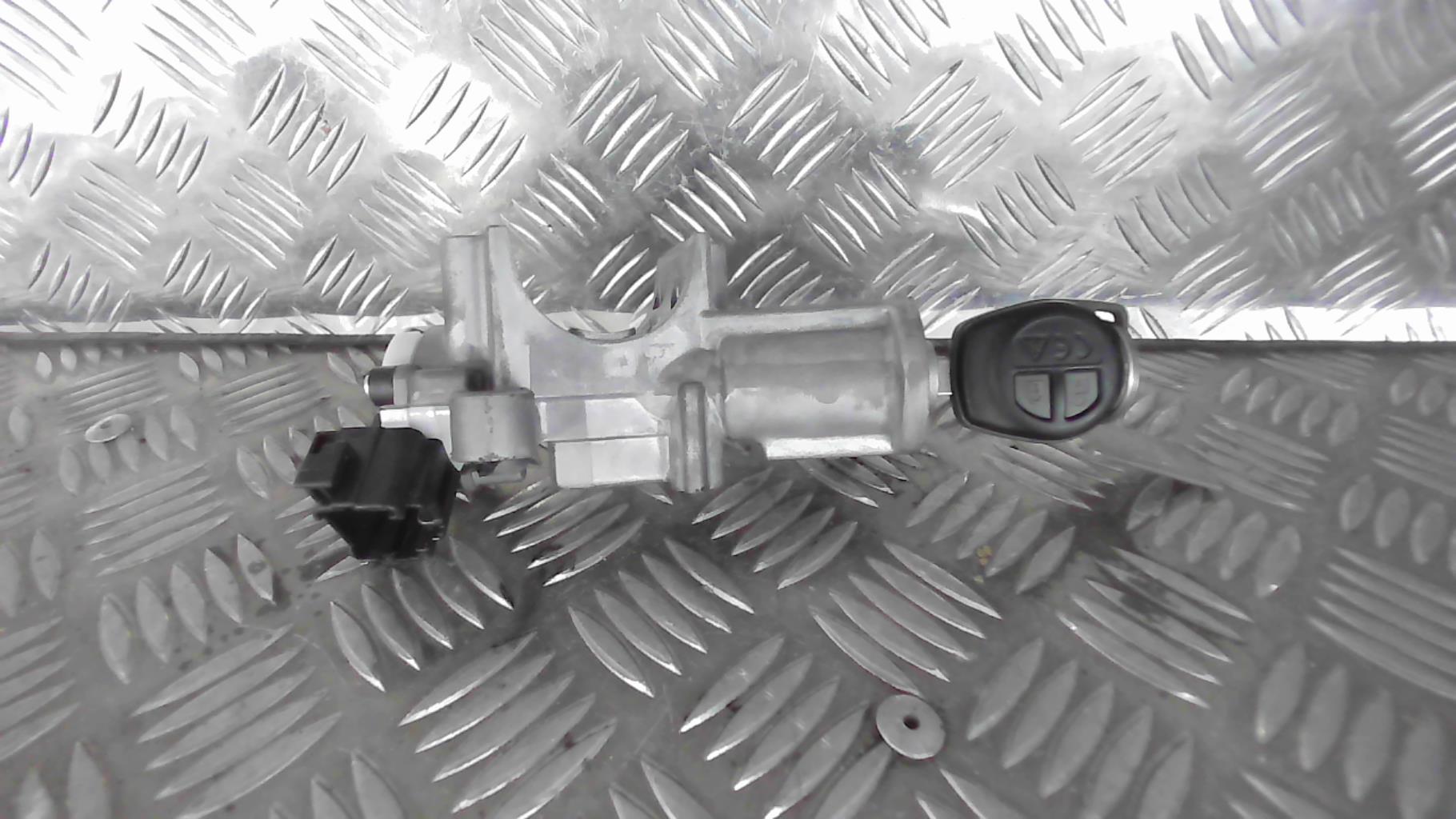Neiman SUZUKI SWIFT 5 Essence - 1