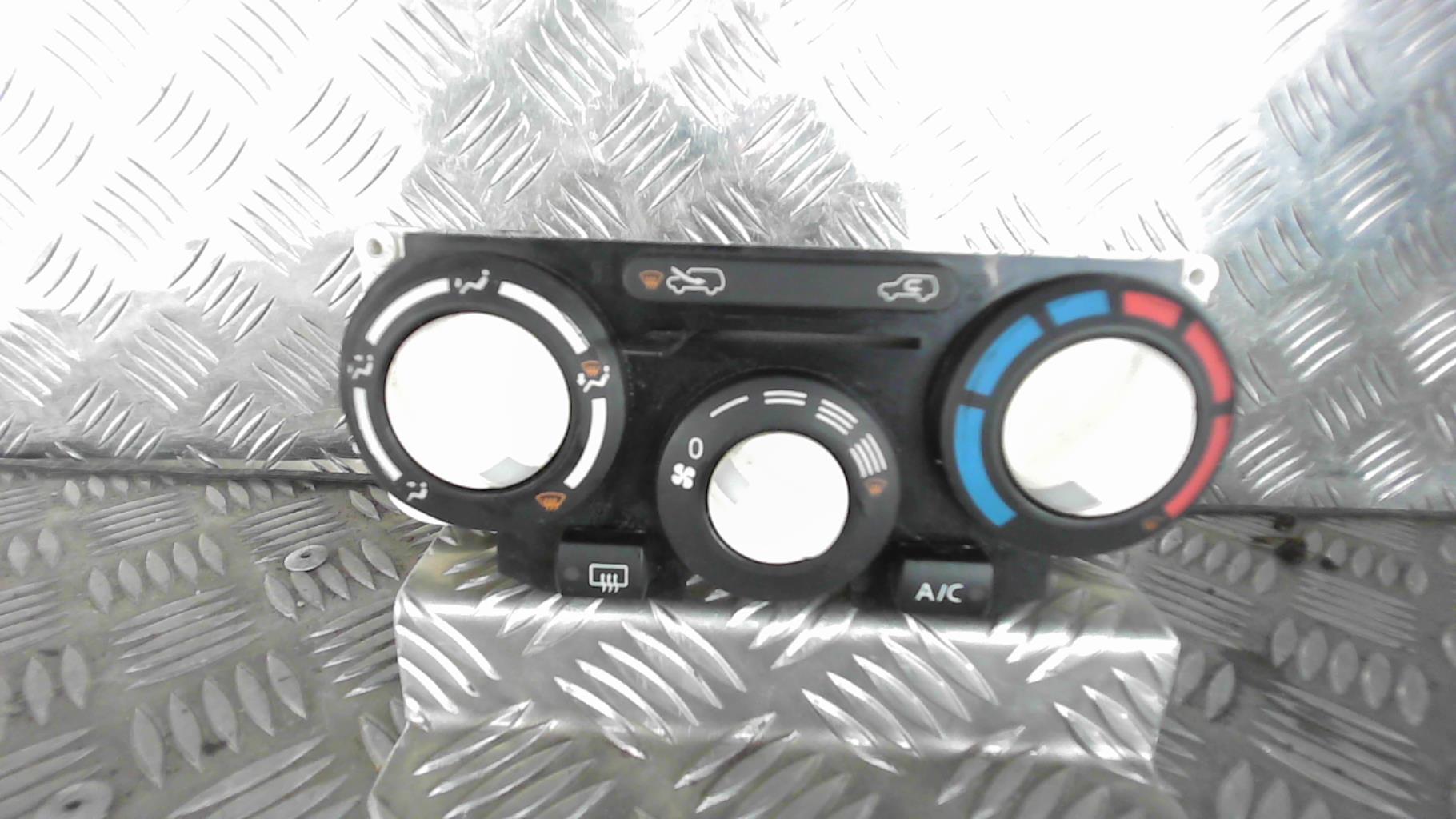 Commande chauffage NISSAN MICRA 3 PHASE 2 CABRIOLET Essence - 1
