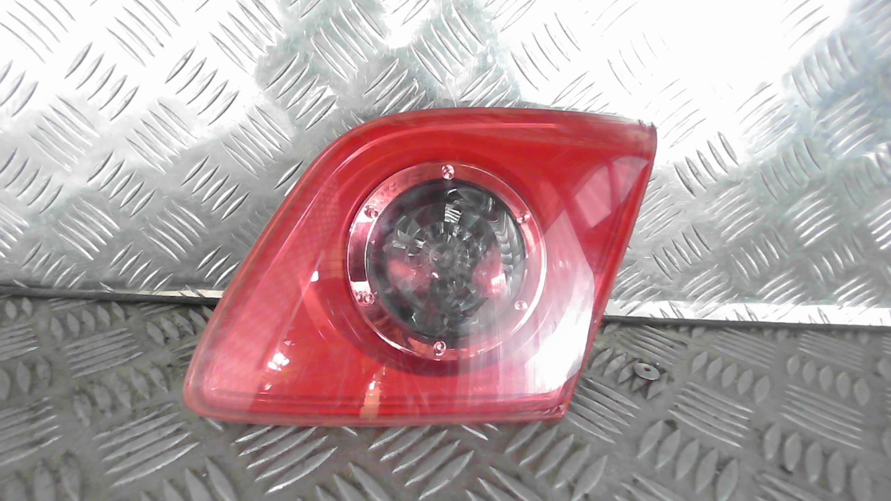 Feu arriere secondaire droit (feux) MAZDA 3 1 PHASE 1 Diesel - 1