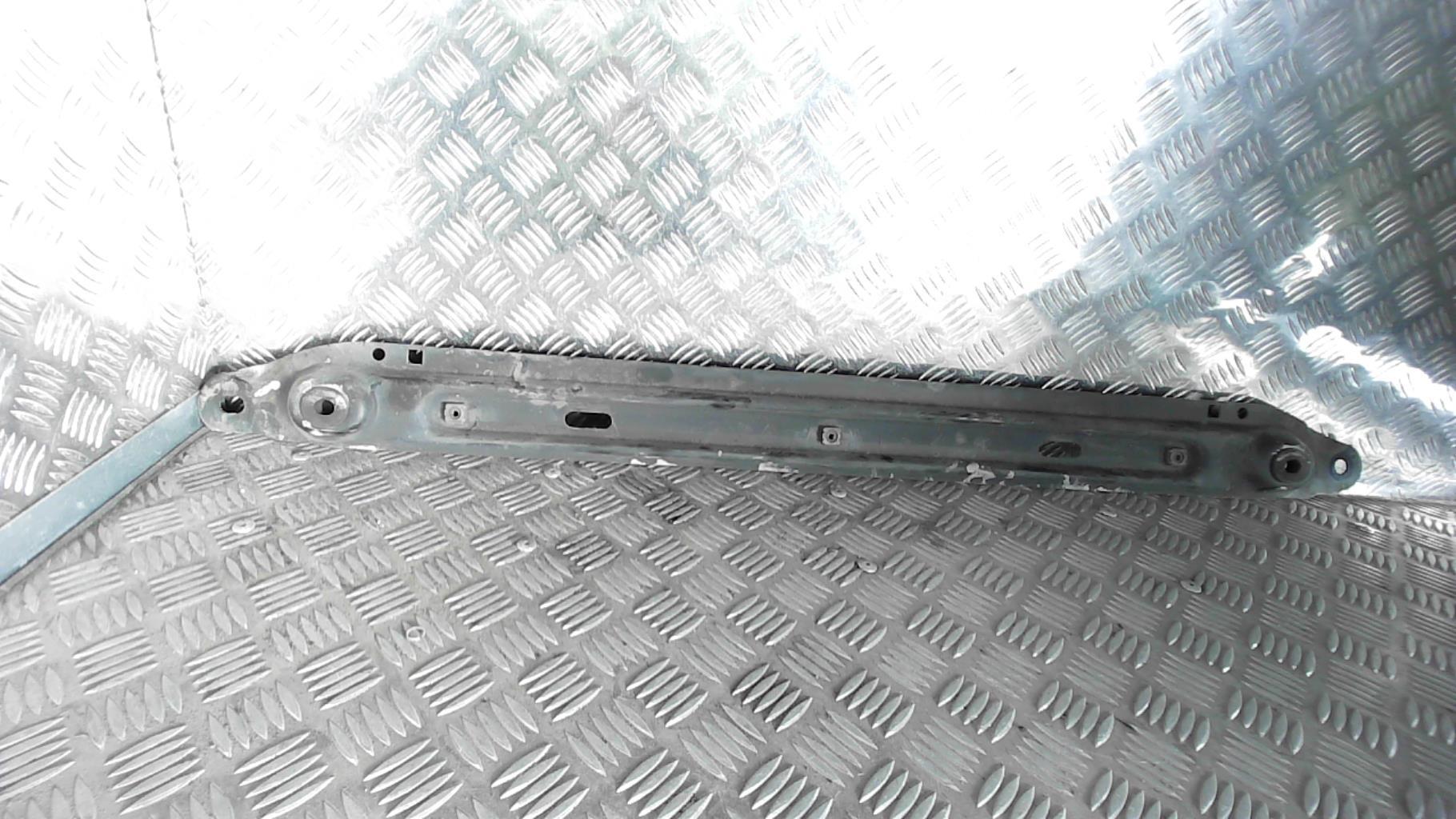 Traverse inferieure RENAULT CLIO 4 PHASE 1 Diesel - 1