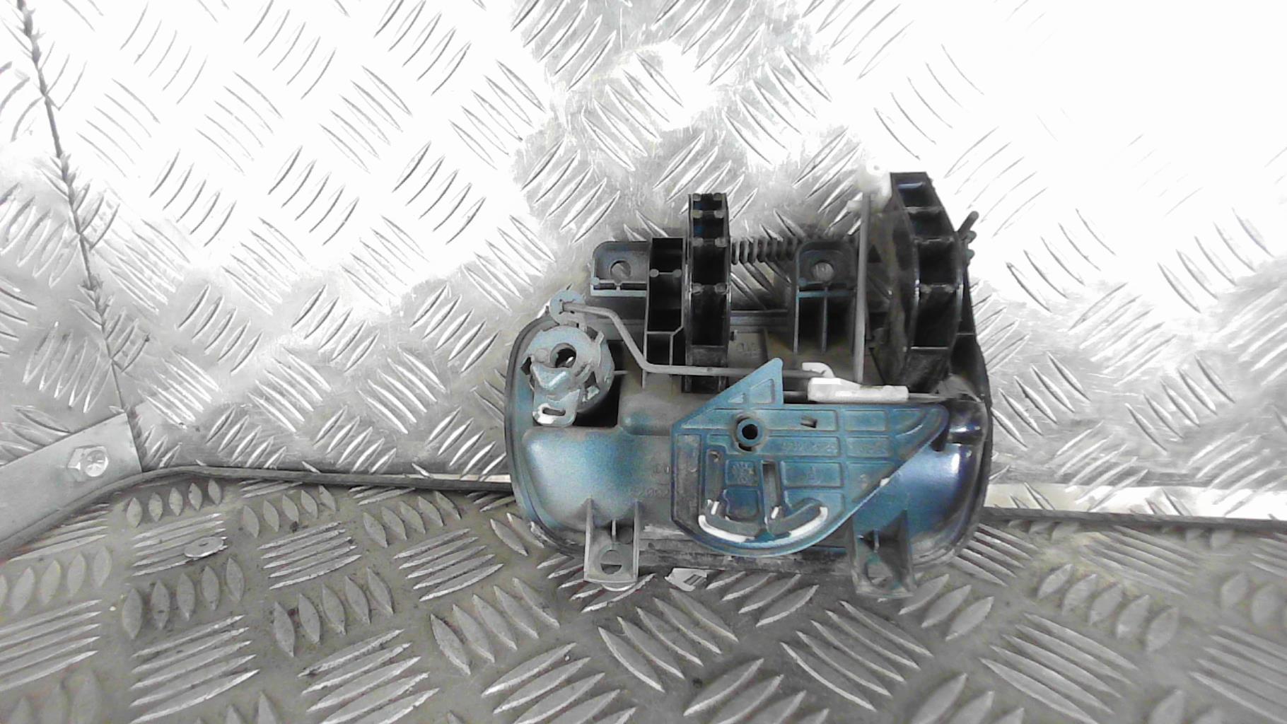Poignee hayon PEUGEOT 806 PHASE 2 Diesel - 1