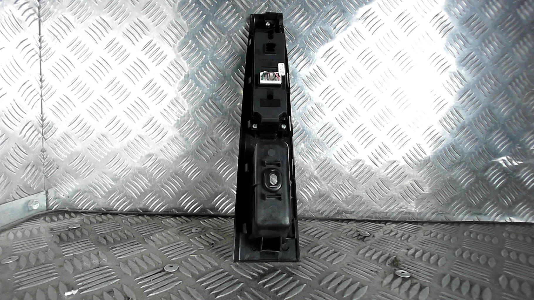 Interrupteur de leve vitre avant gauche MAZDA 5 1 PHASE 1 Diesel - 1