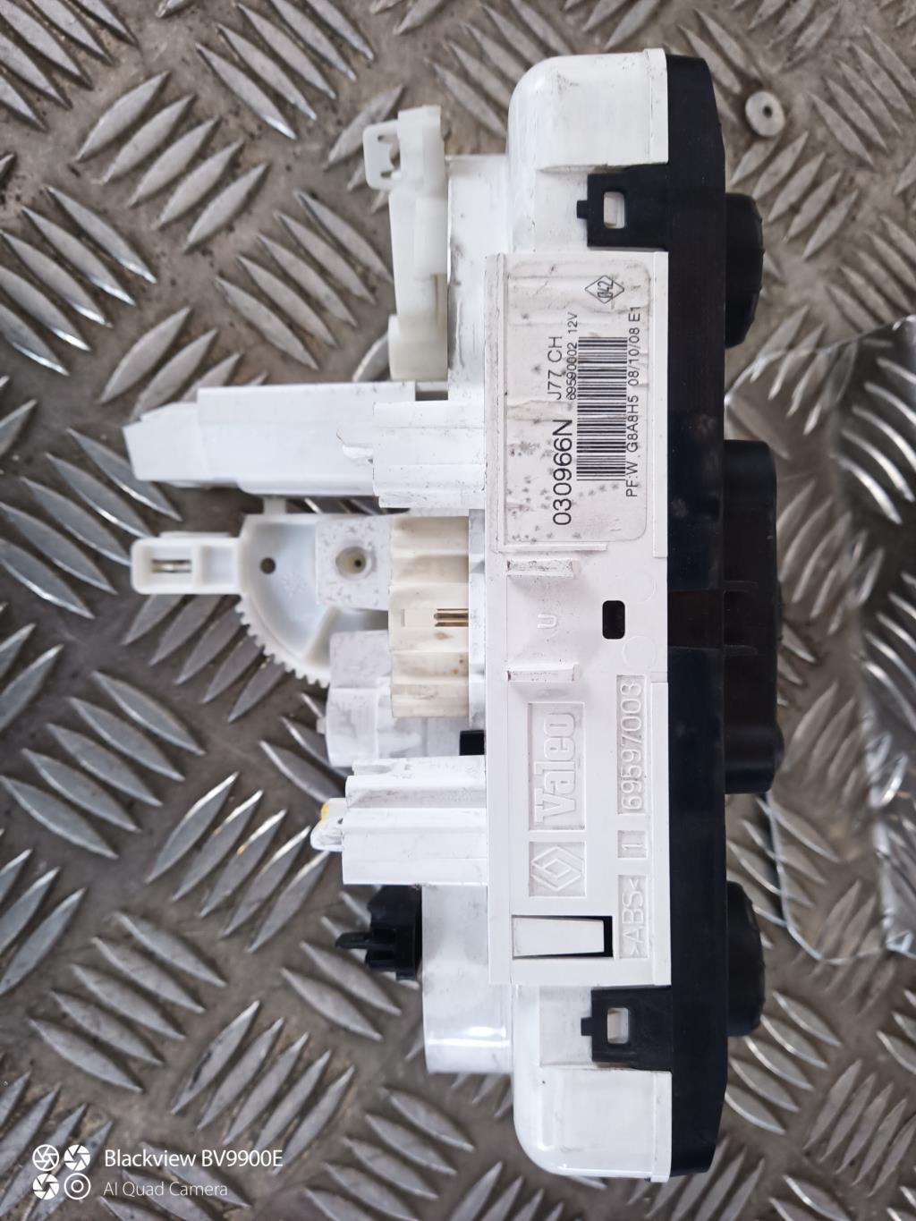 Commande chauffage RENAULT CLIO 3 PHASE 1 BREAK Diesel - 1