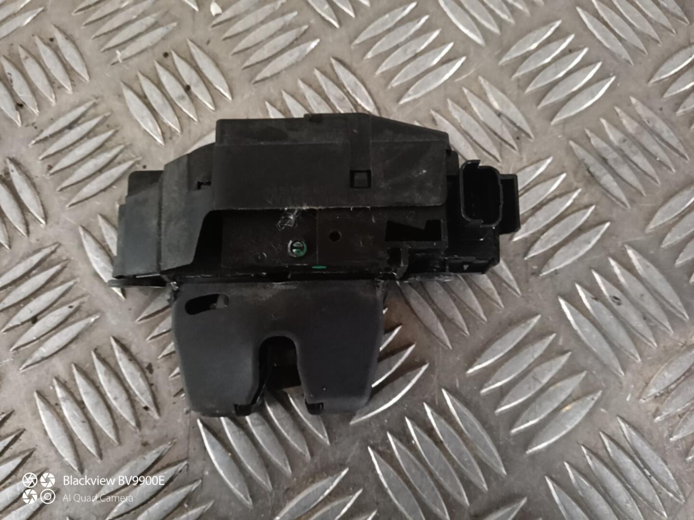 Serrure de hayon CITROEN C4 CACTUS Diesel - 1