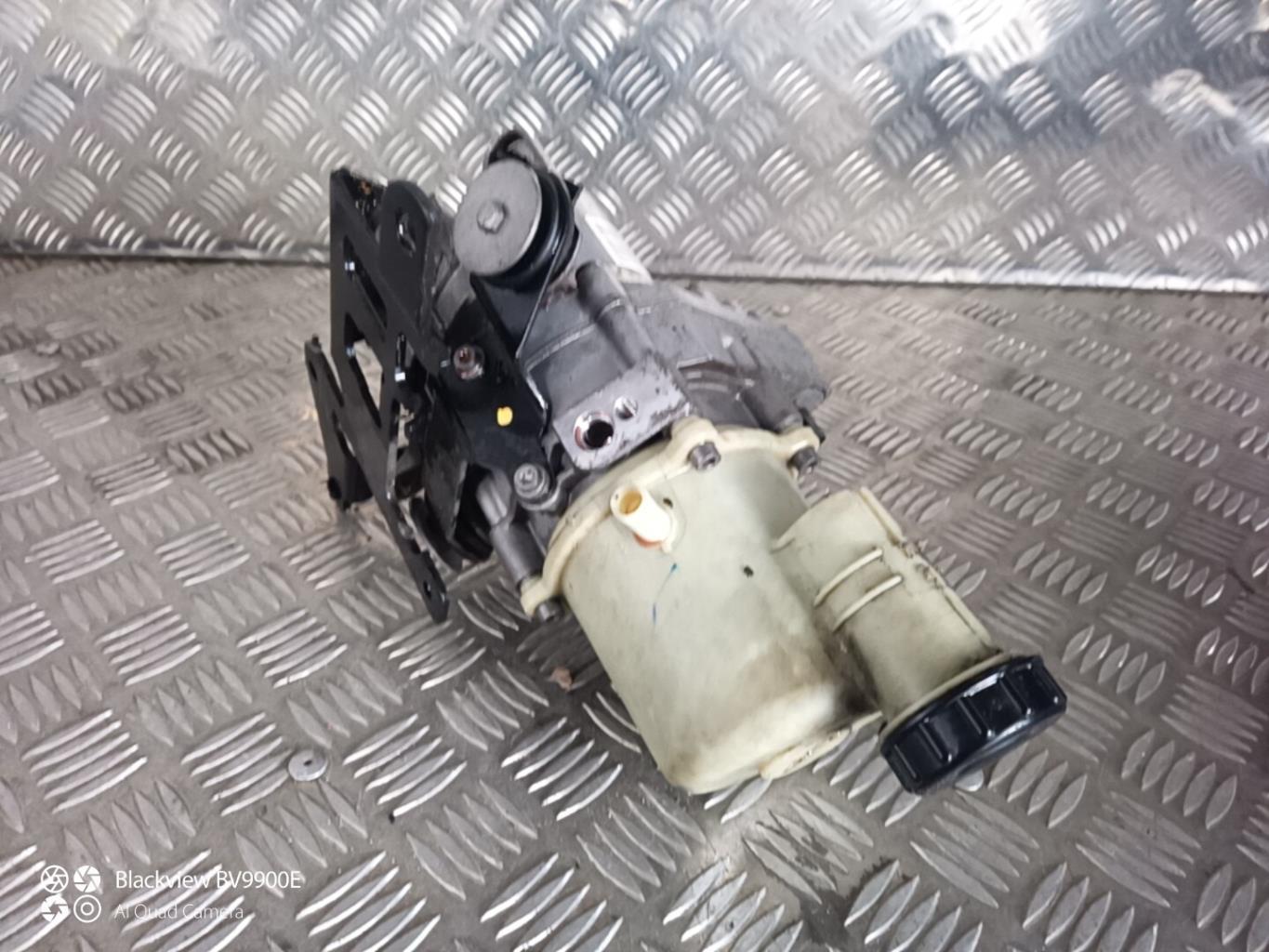 Pompe de direction DACIA DUSTER 1 PHASE 1 Diesel - 1
