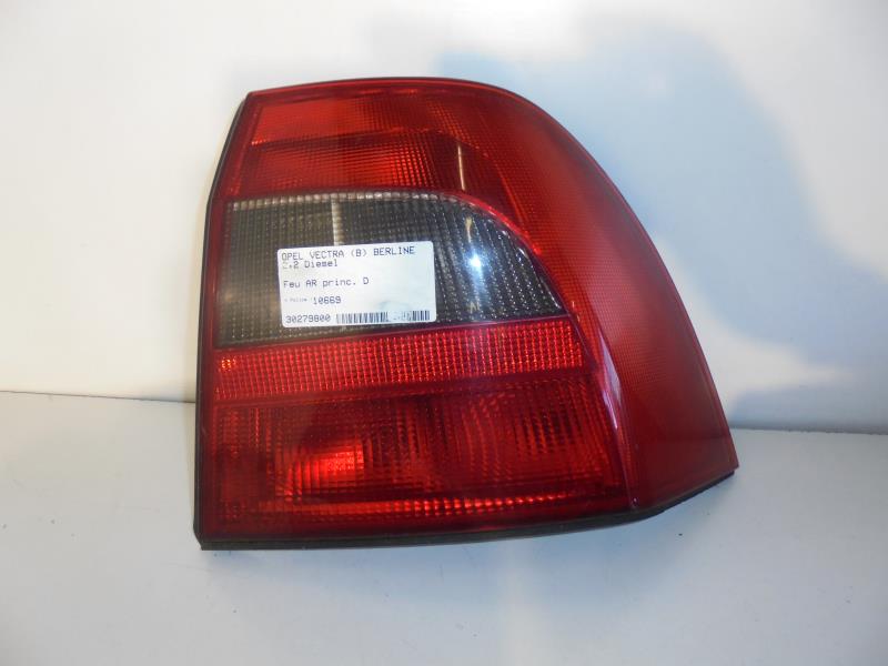 Fanale posteriore principale destro (luci) OPEL VECTRA B PHASE 2 Diésel - 1
