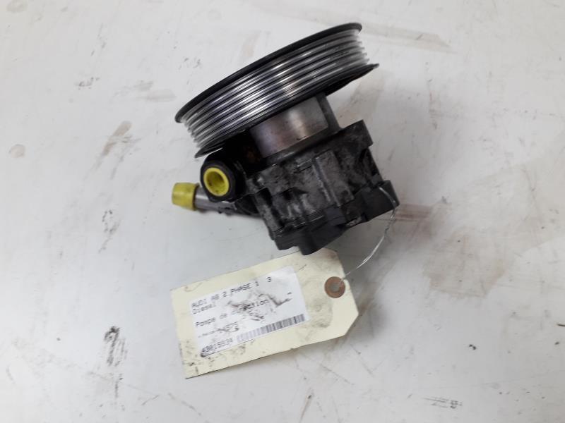 Pompe de direction AUDI A8 2 PHASE 1 Diesel - 1