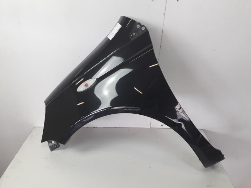 Parafango anteriore sinistro TOYOTA YARIS 1 PHASE 1 Gasolina - 1
