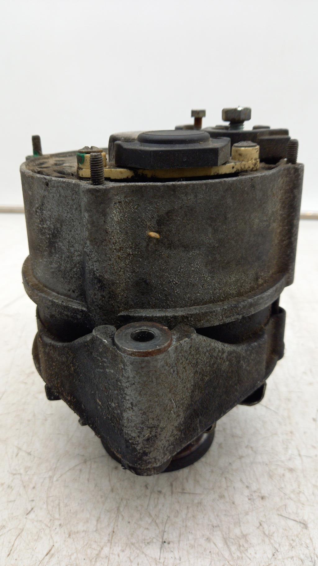 Alternatore VOLKSWAGEN TRANSPORTER 3 Diésel - 1