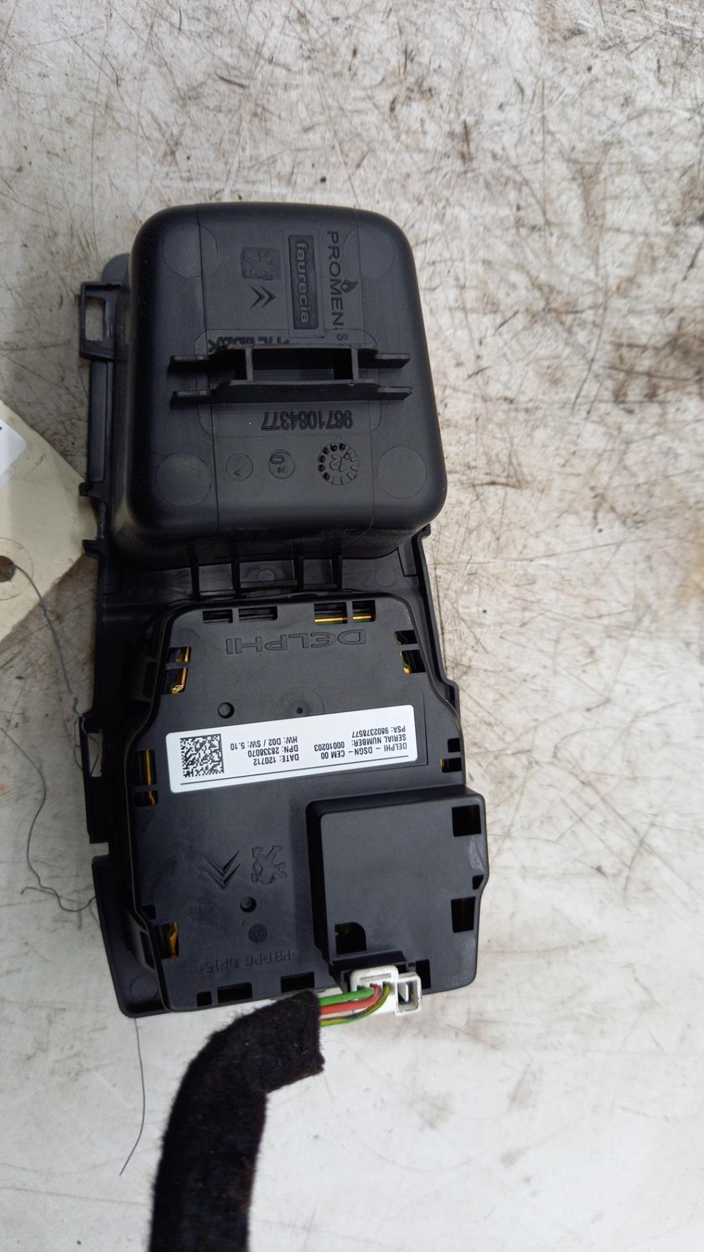 Commande GPS PEUGEOT 508 1 SW PHASE 1 BREAK Diesel - 1