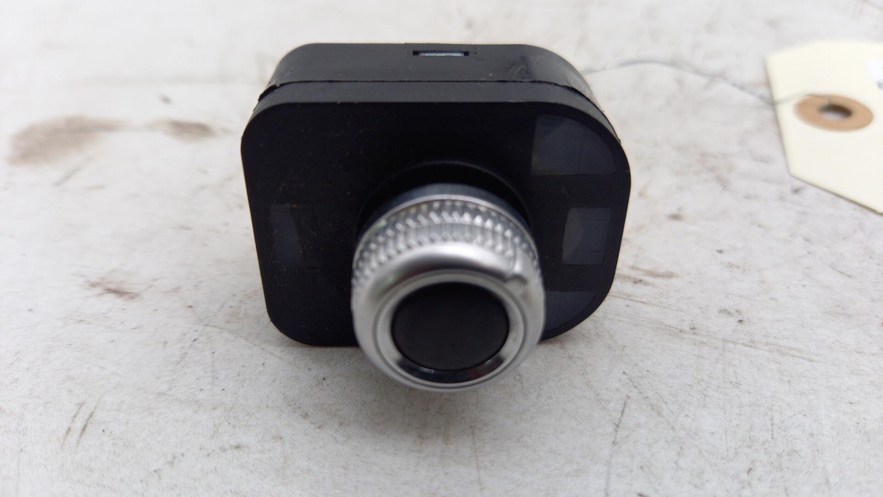 Commande retroviseurs AUDI A5 1 SPORTBACK PHASE 2 Diesel - 1