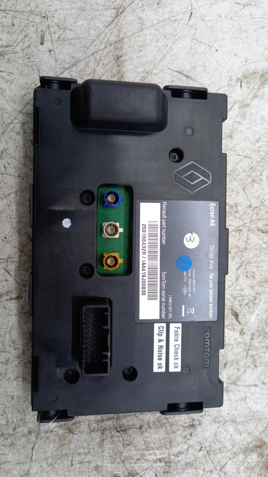 Ecran GPS RENAULT CLIO 3 PHASE 2 BREAK Diesel - 1