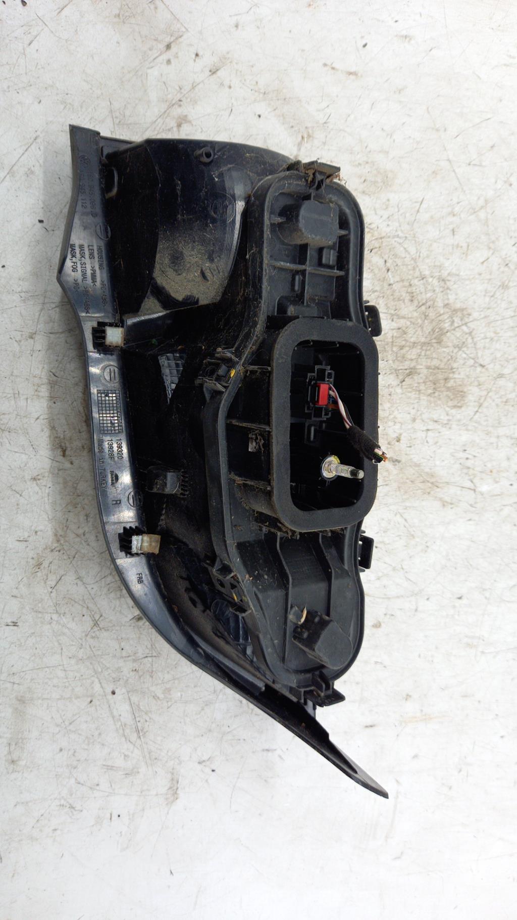 Fanale posteriore principale destro (luci) VOLKSWAGEN UP PHASE 1 Gasolina - 1