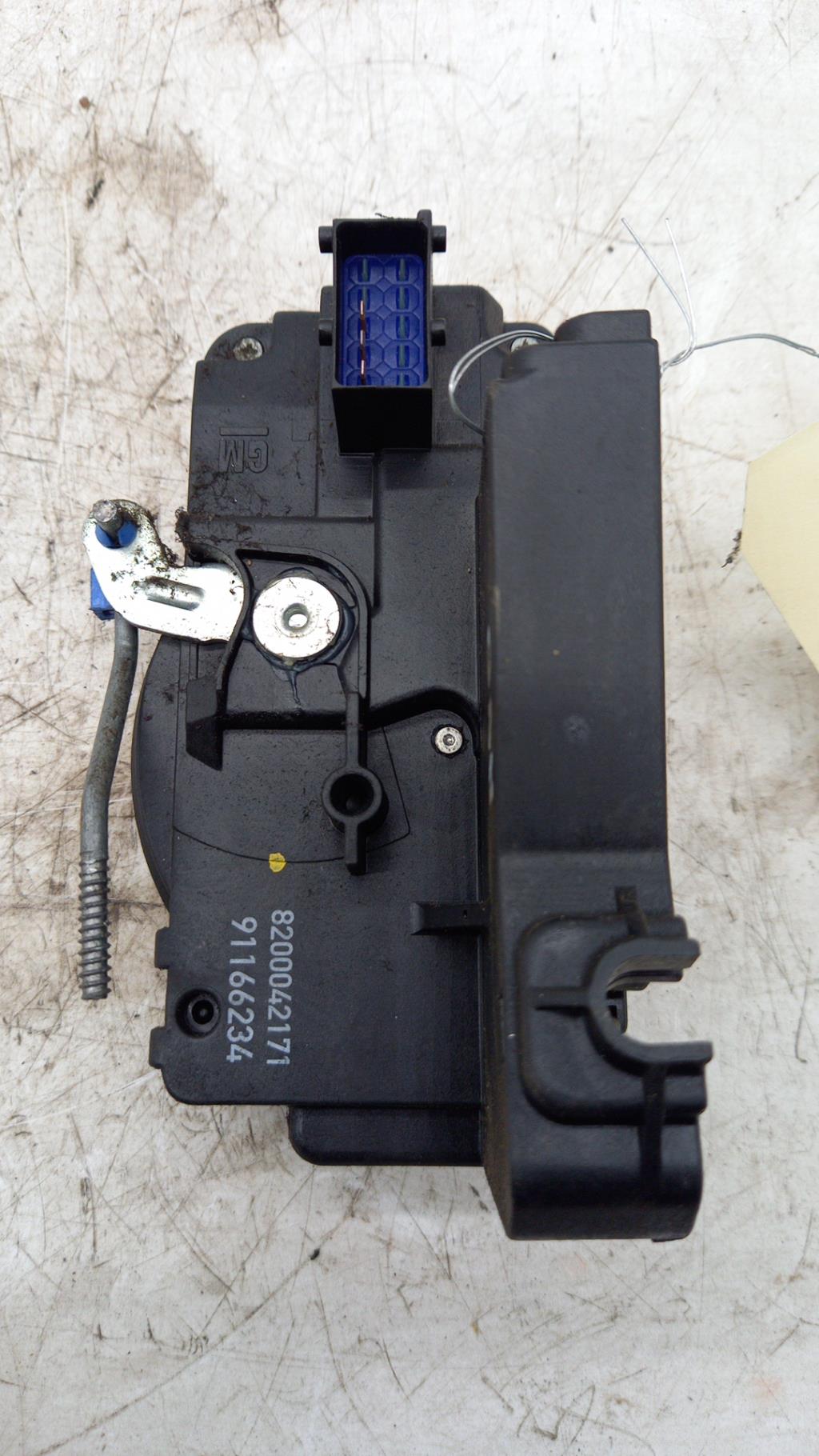 Serrure avant droit RENAULT TRAFIC 2 PHASE 1 Diesel - 1