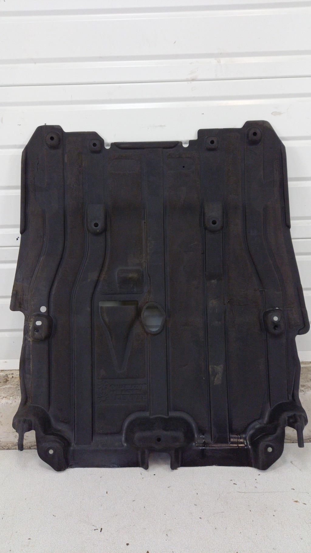 Cache sous moteur RENAULT SCENIC 4 Diesel - 1