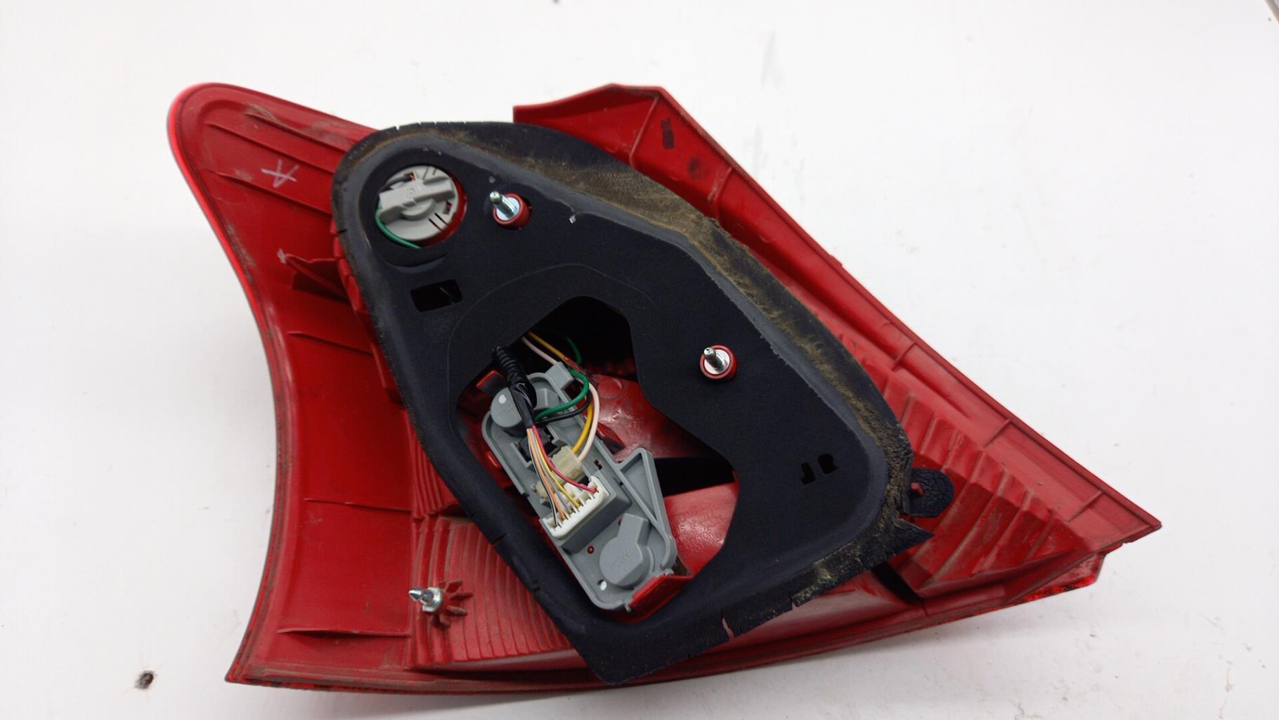 Fanale posteriore principale destro (luci) TOYOTA YARIS 2 PHASE 1 Gasolina - 1