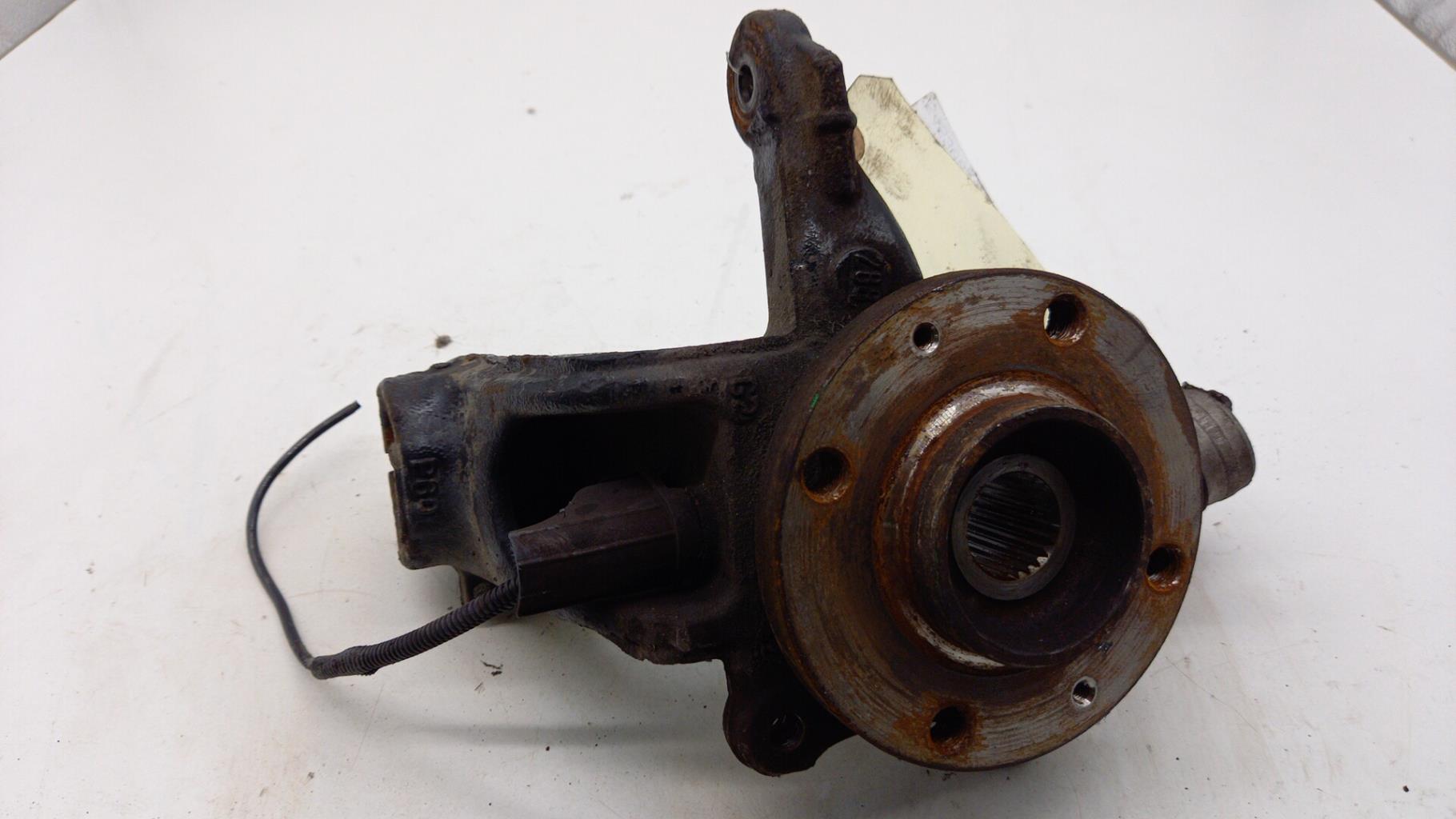 Moyeu avant droit CITROEN DS3 PHASE 1 Essence - 1