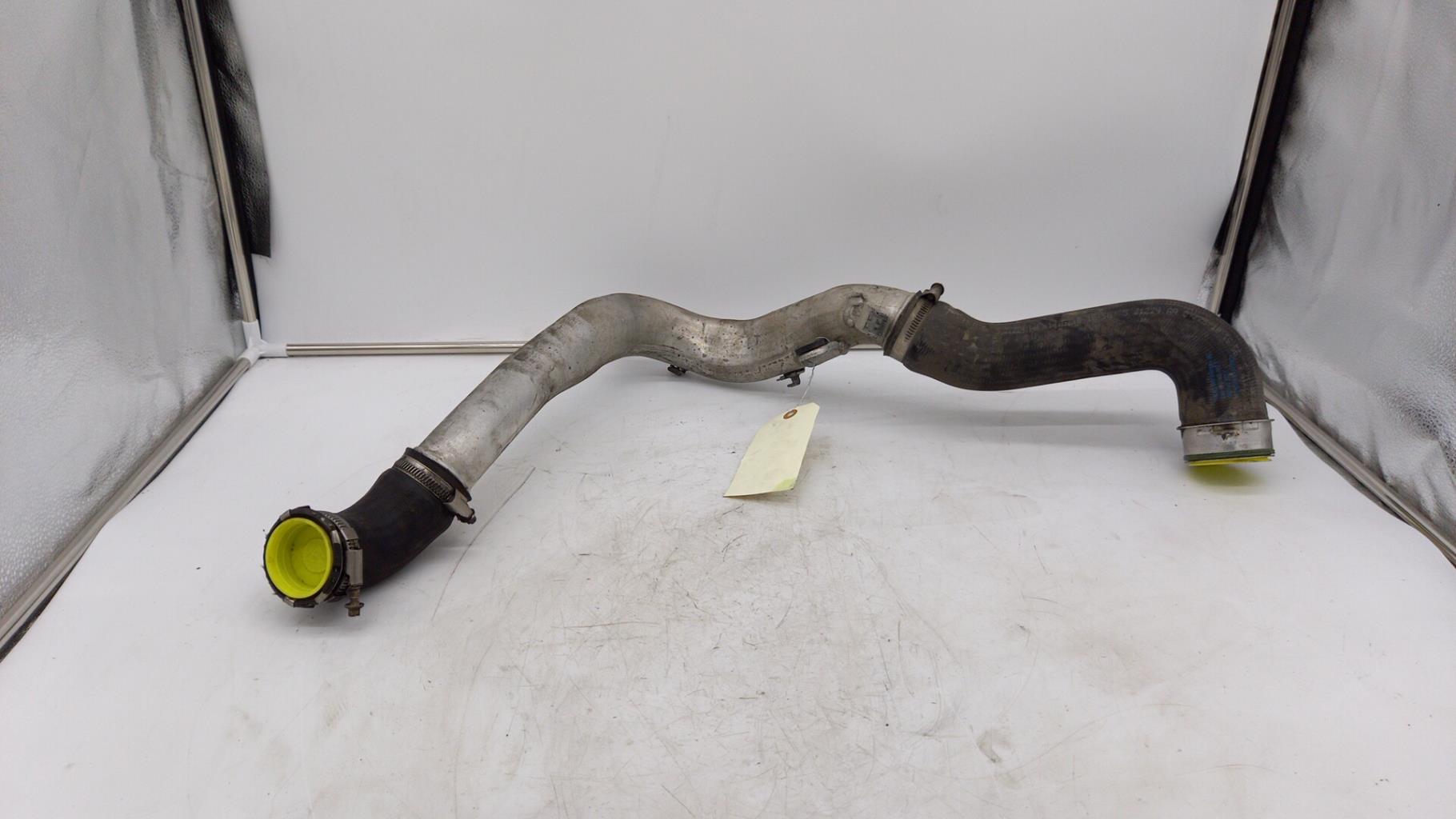Durite de turbo VOLKSWAGEN SCIROCCO 3 PHASE 1 COUPE Essence - 1
