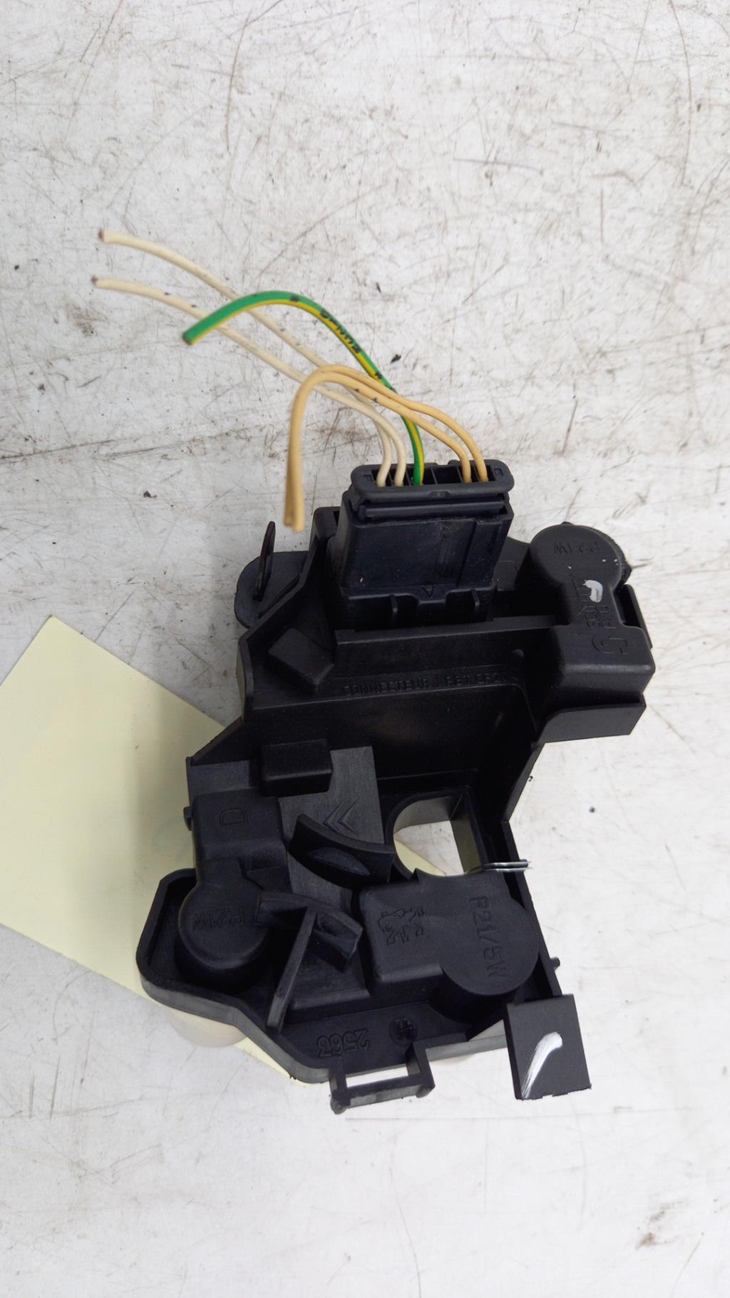 Base portalampade fanale posteriore destro PEUGEOT 206 Gasolina - 1