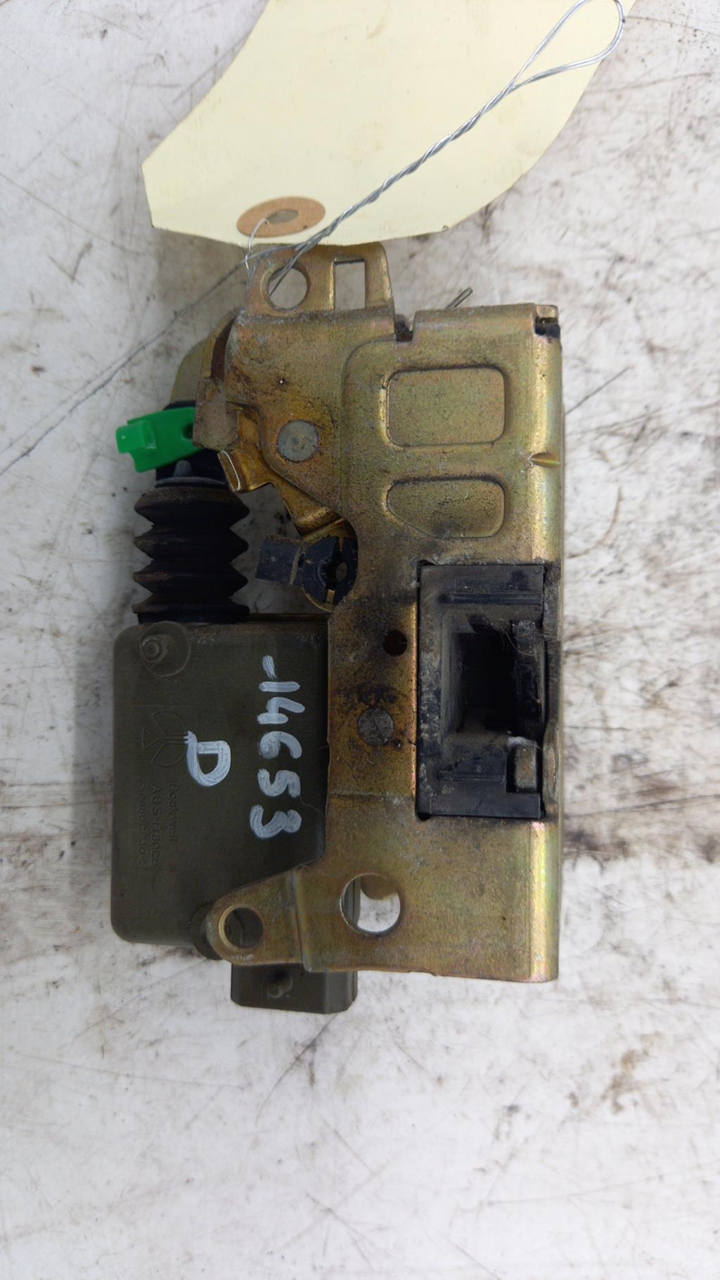 Serrure avant droit RENAULT CLIO 1 PHASE 3 Essence - 1
