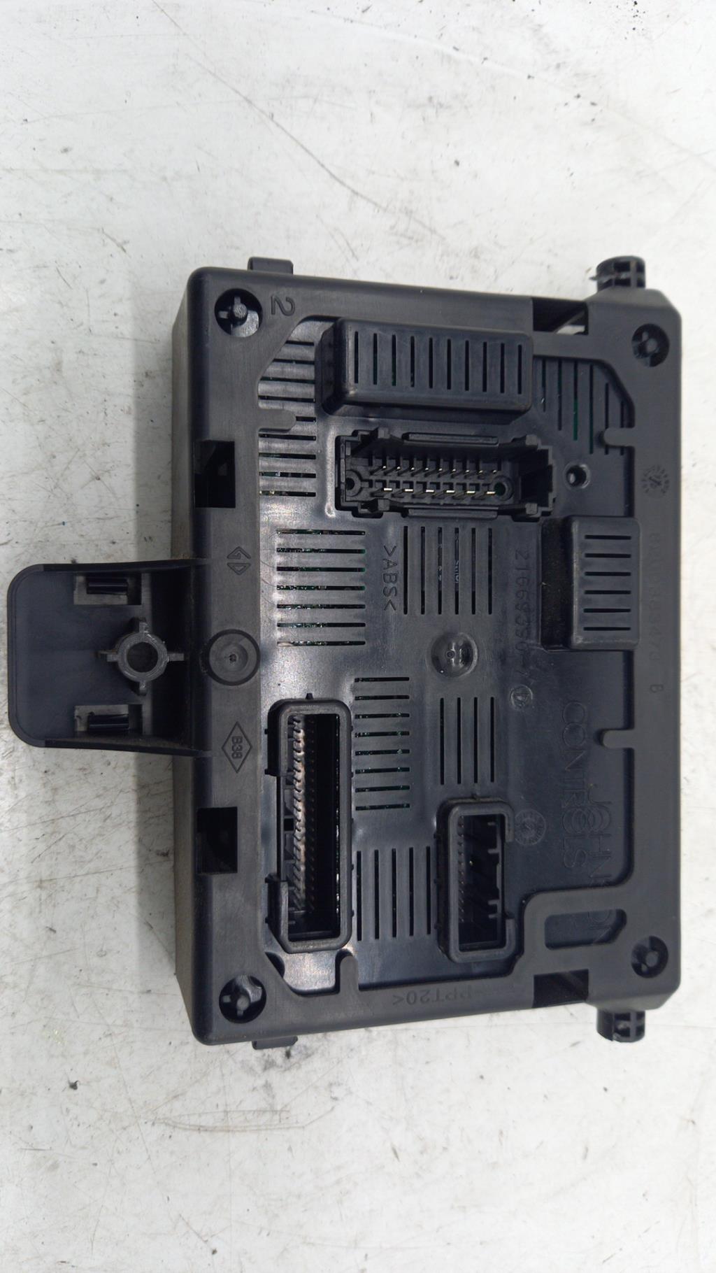 Modulo UCH RENAULT CLIO 3 PHASE 2 Gasolina - 1