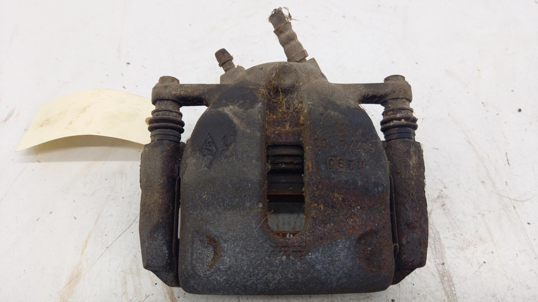 Etrier avant droit (freinage) RENAULT KANGOO 2 PHASE 1 Diesel - 1