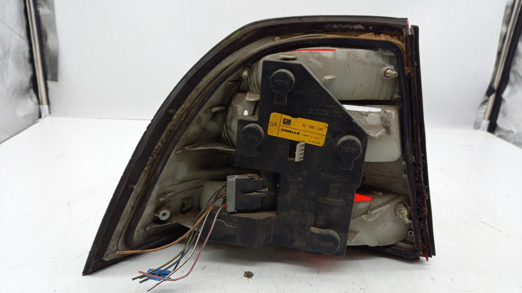 Fanale posteriore principale destro (luci) OPEL VECTRA B PHASE 1 Gasolina - 1