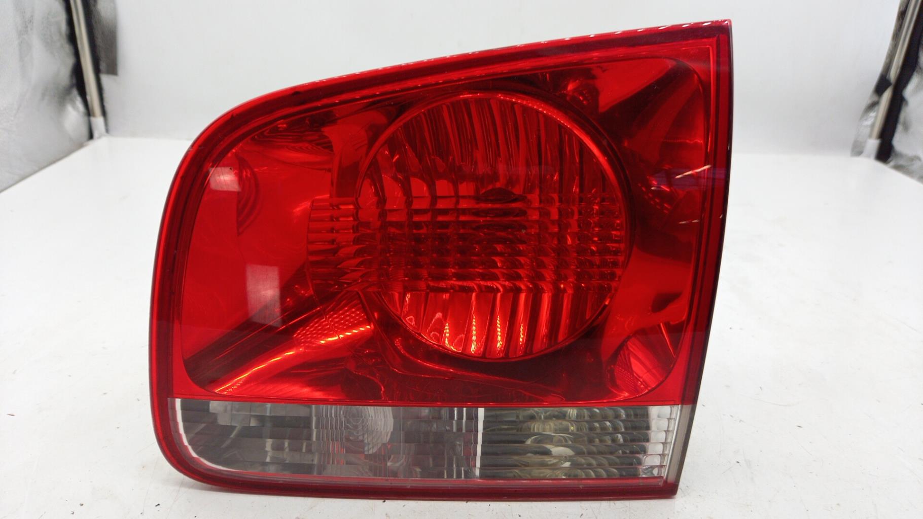 Gruppo ottico posteriore secondario destro (luci) VOLKSWAGEN TOUAREG 1 PHASE 1 Gasolina - 1
