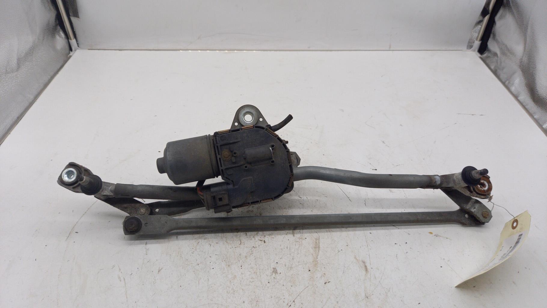 Motore tergicristallo anteriore AUDI A6 3 PHASE 1 Gasolina - 1