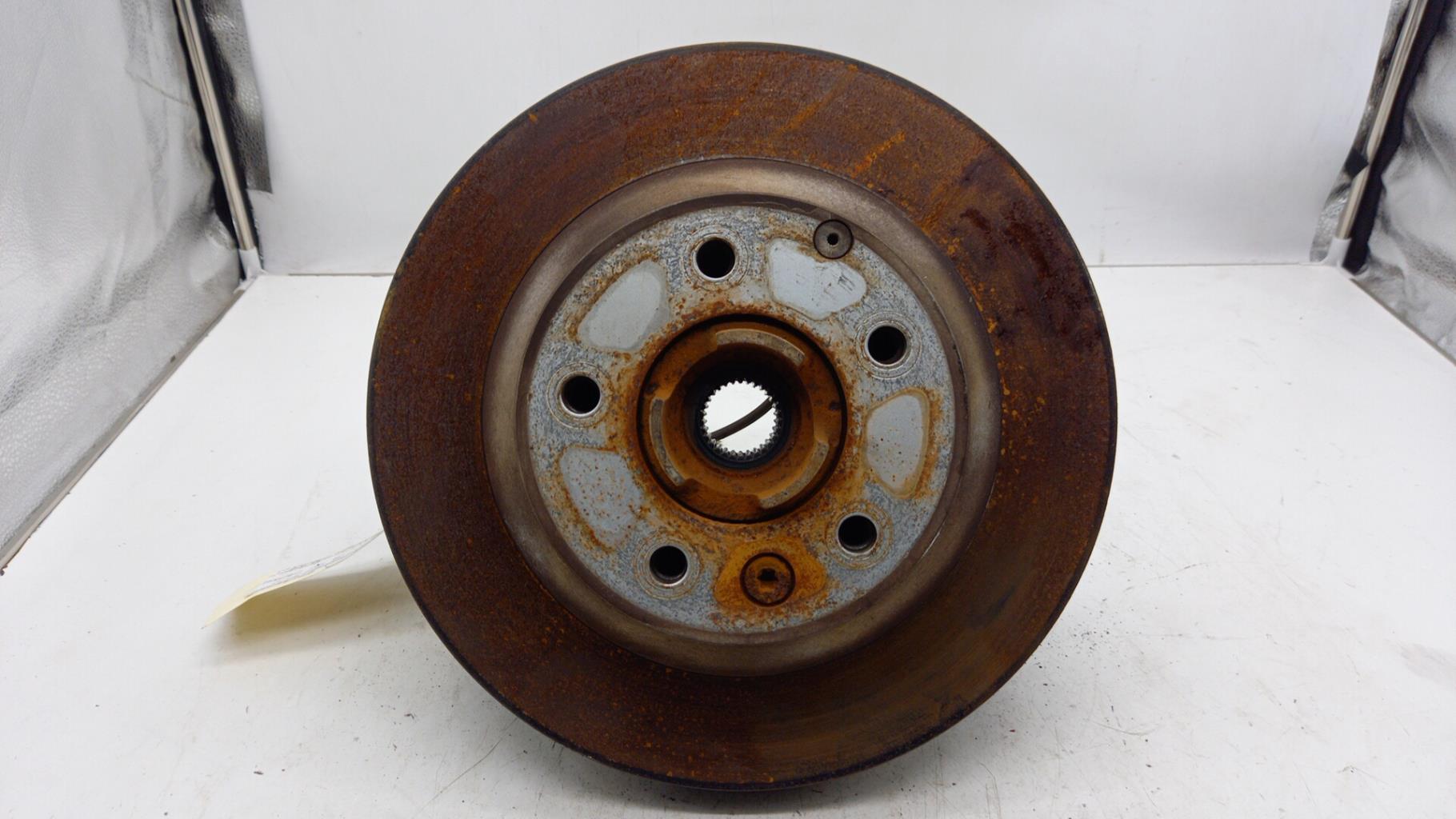 Mozzo posteriore sinistro VOLKSWAGEN TOUAREG 1 PHASE 1 Gasolina - 1