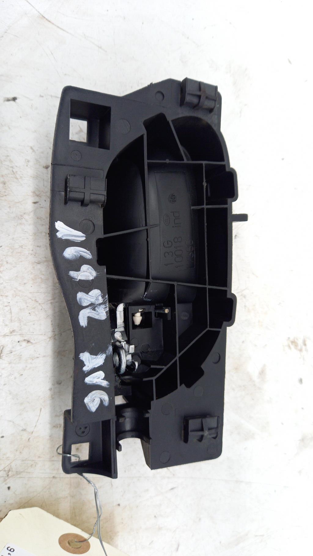 Maniglia interna anteriore sinistra CITROEN C4 1 PHASE 2 Diésel - 1