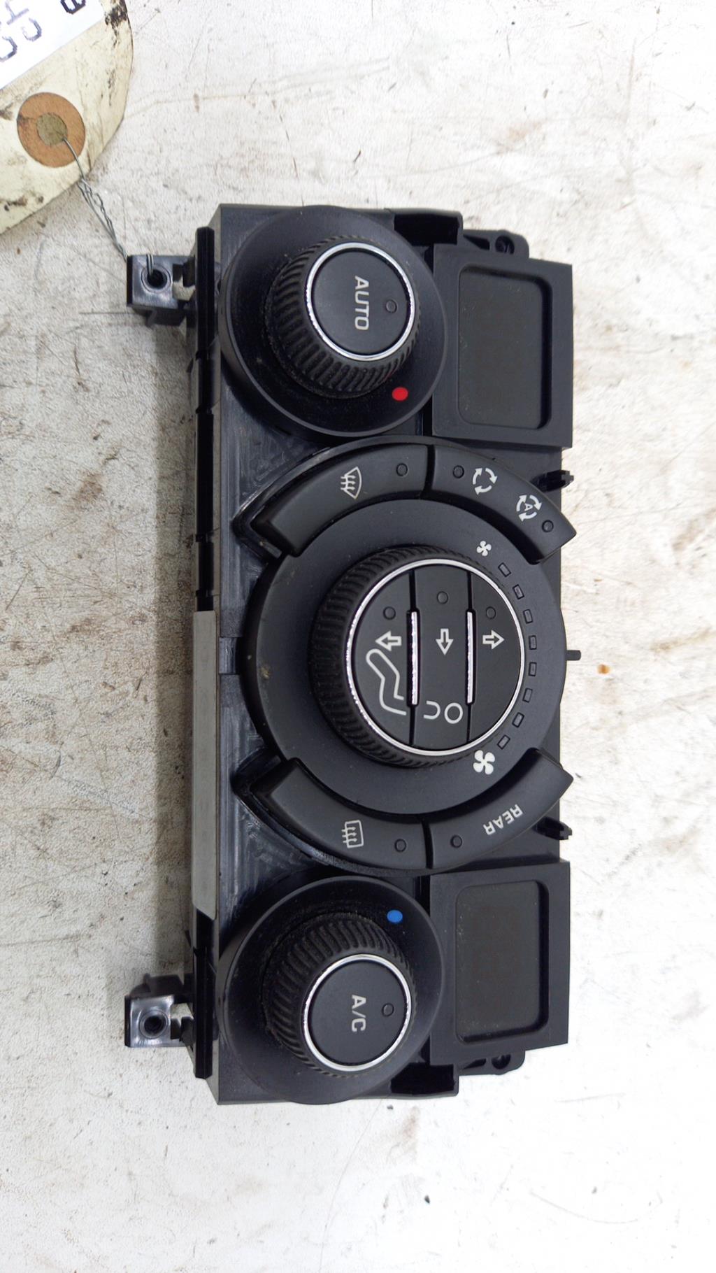 Commande chauffage PEUGEOT 5008 1 PHASE 1 Diesel - 1