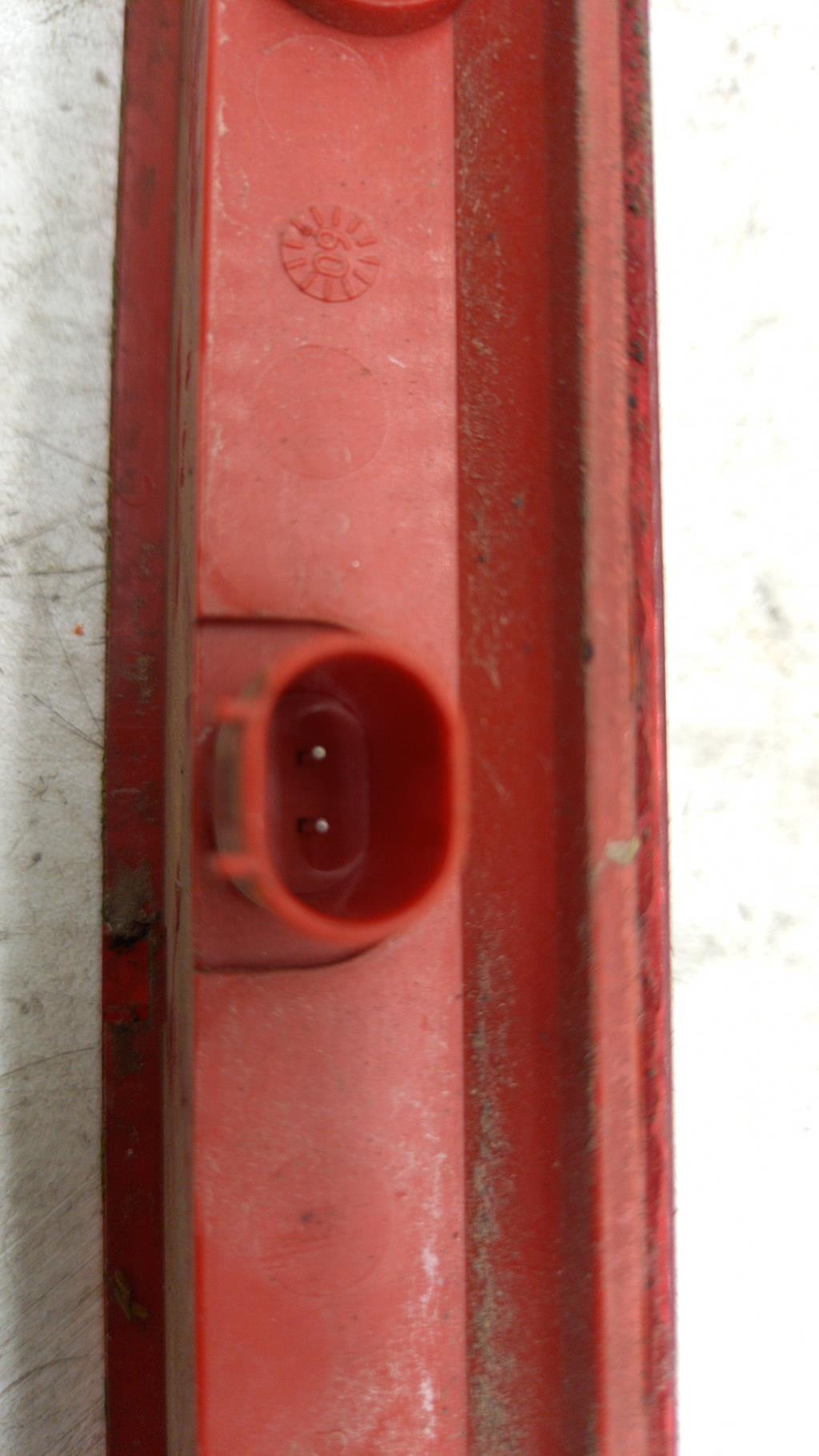 Luce stop centrale FORD FIESTA 6 PHASE 1 Diésel - 1