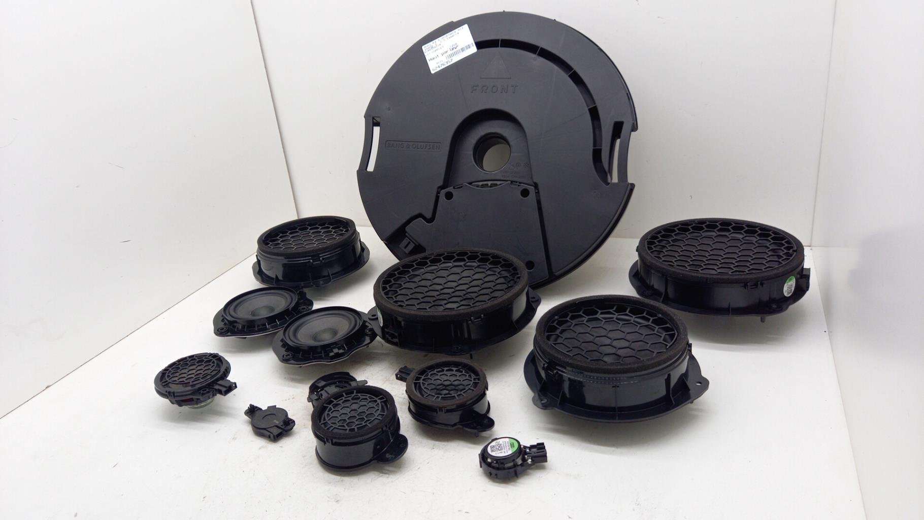 Altavoz AUDI A3 3 SPORTBACK RS3 PHASE 1 Gasolina - 1