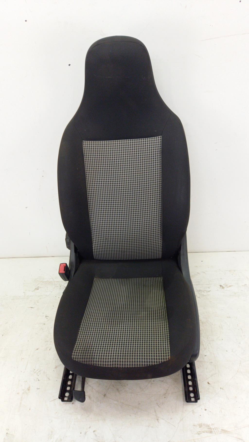 Siege avant gauche RENAULT TWINGO 3 PHASE 1 Essence - 1