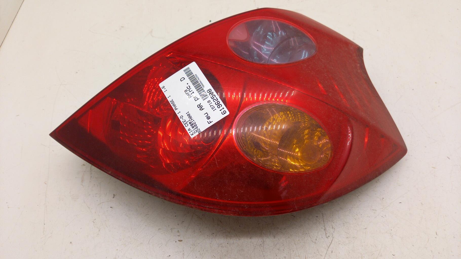 Fanale posteriore principale destro (luci) KIA CEE-D 1 PHASE 1 Diésel - 1