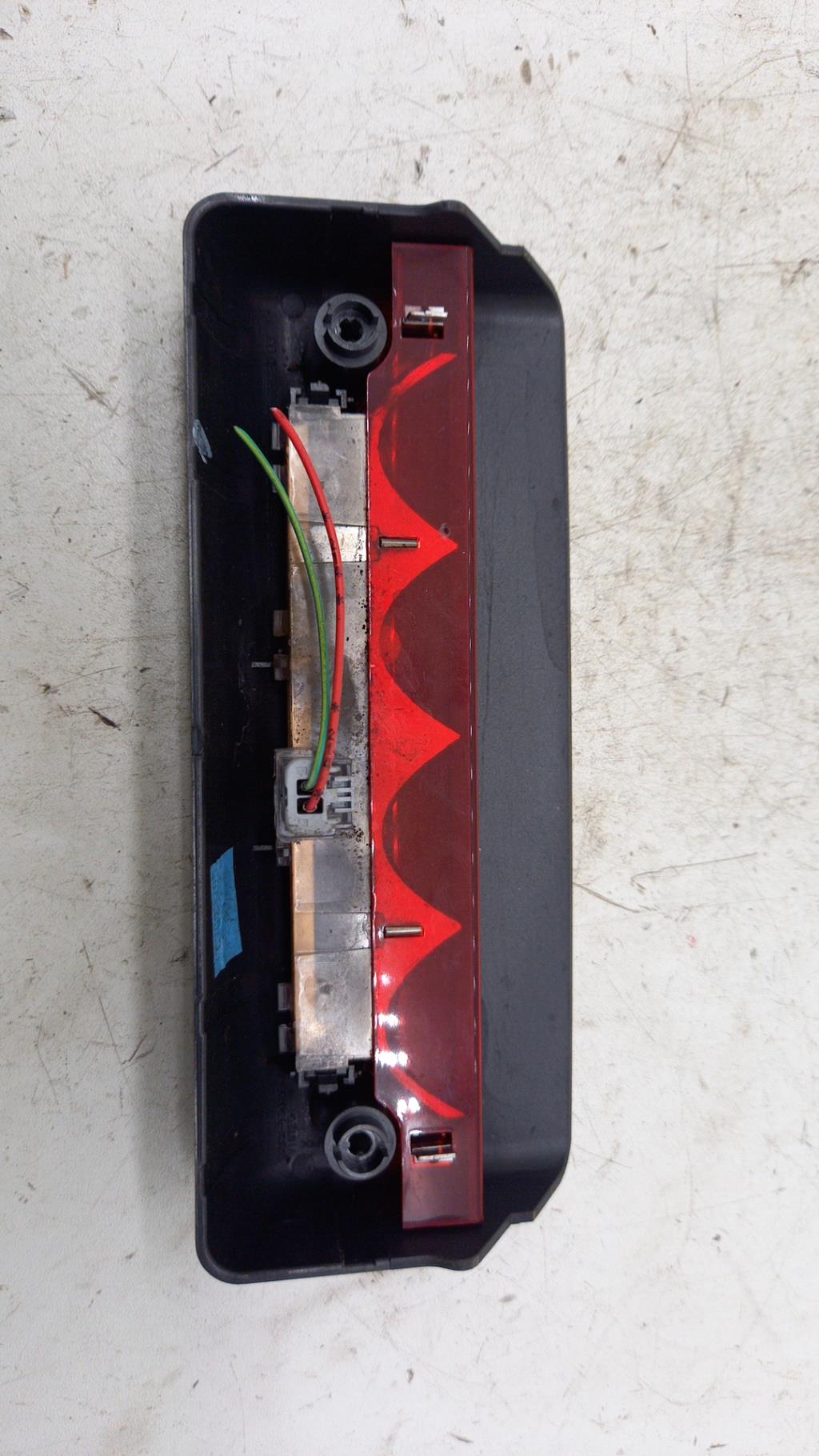 Feu arriere stop central CITROEN C2 PHASE 2 Essence - 1