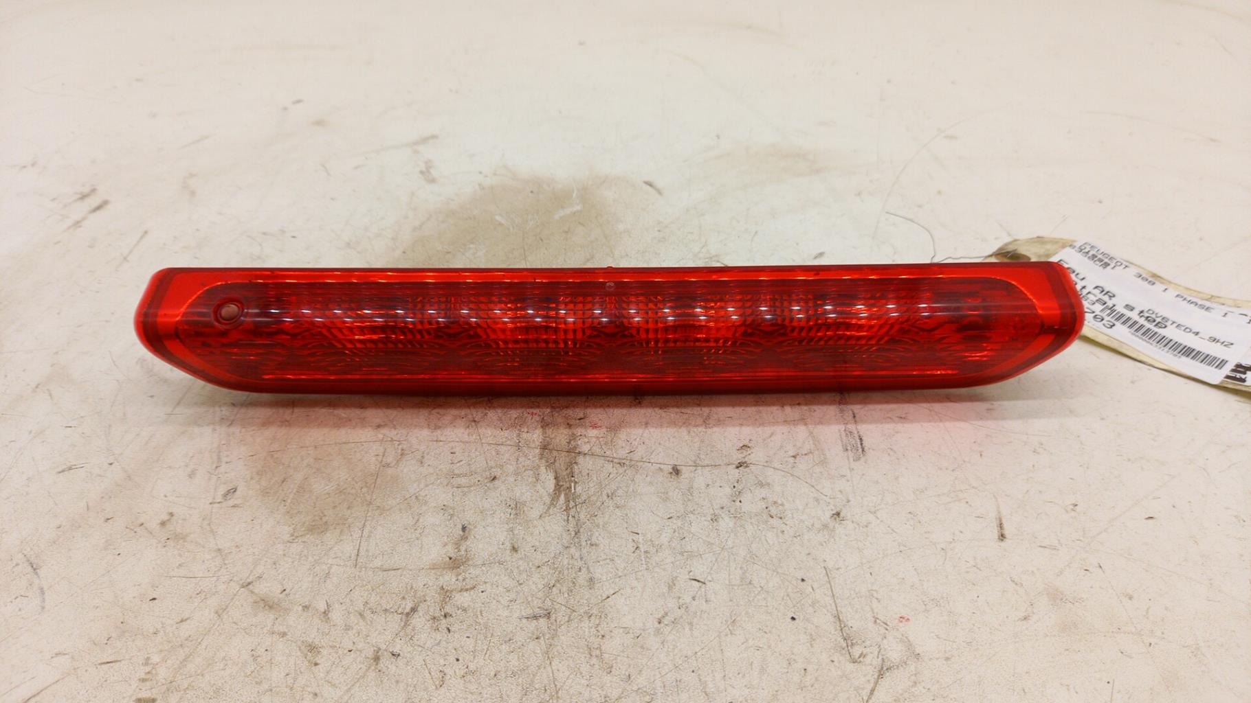 Luce stop centrale PEUGEOT 308 1 PHASE 1 Diésel - 1