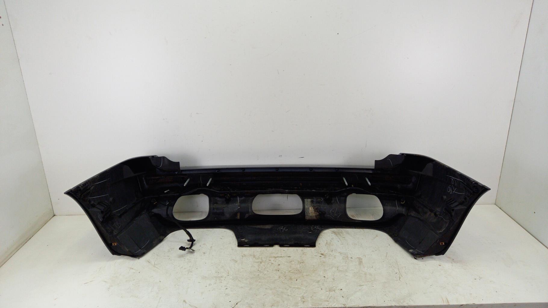 Parachoques trasero BMW X5 E53 Diésel - 1