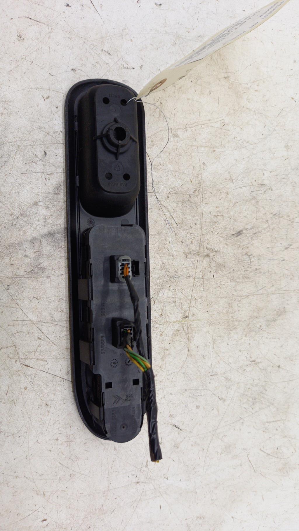 Interruttore lavacristalli anteriore sinistro PEUGEOT 407 PHASE 2  - 1