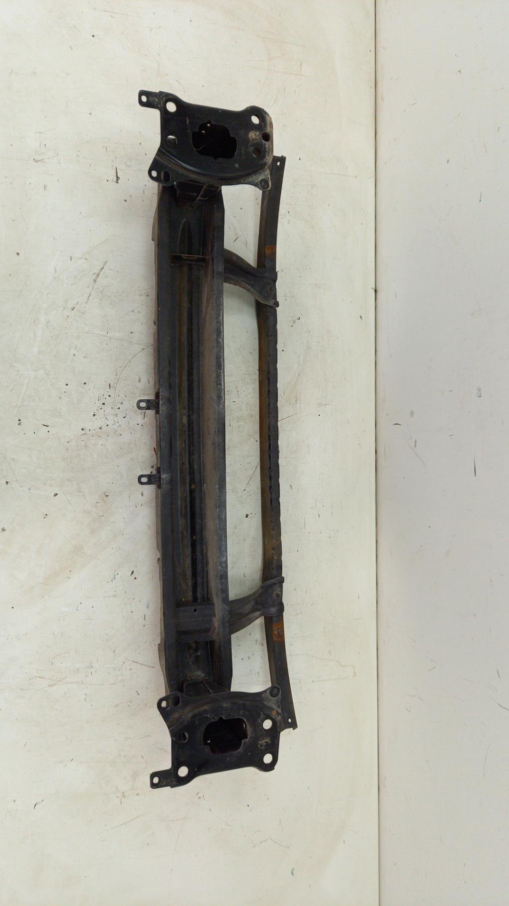 Traversa rinforzo paraurti anteriore VOLKSWAGEN PASSAT 5 BREAK Diésel - 1