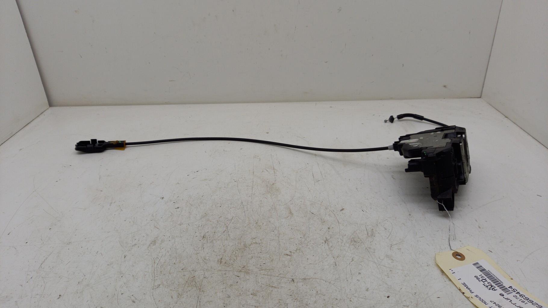 Serrure avant droit RENAULT MODUS PHASE 1  - 1