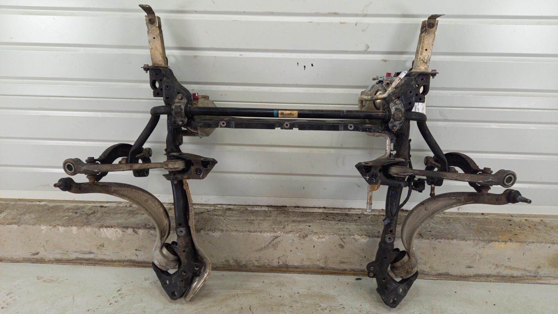 Berceau avant AUDI A6 4 AVANT RS6 PHASE 1 BREAK Essence - 1