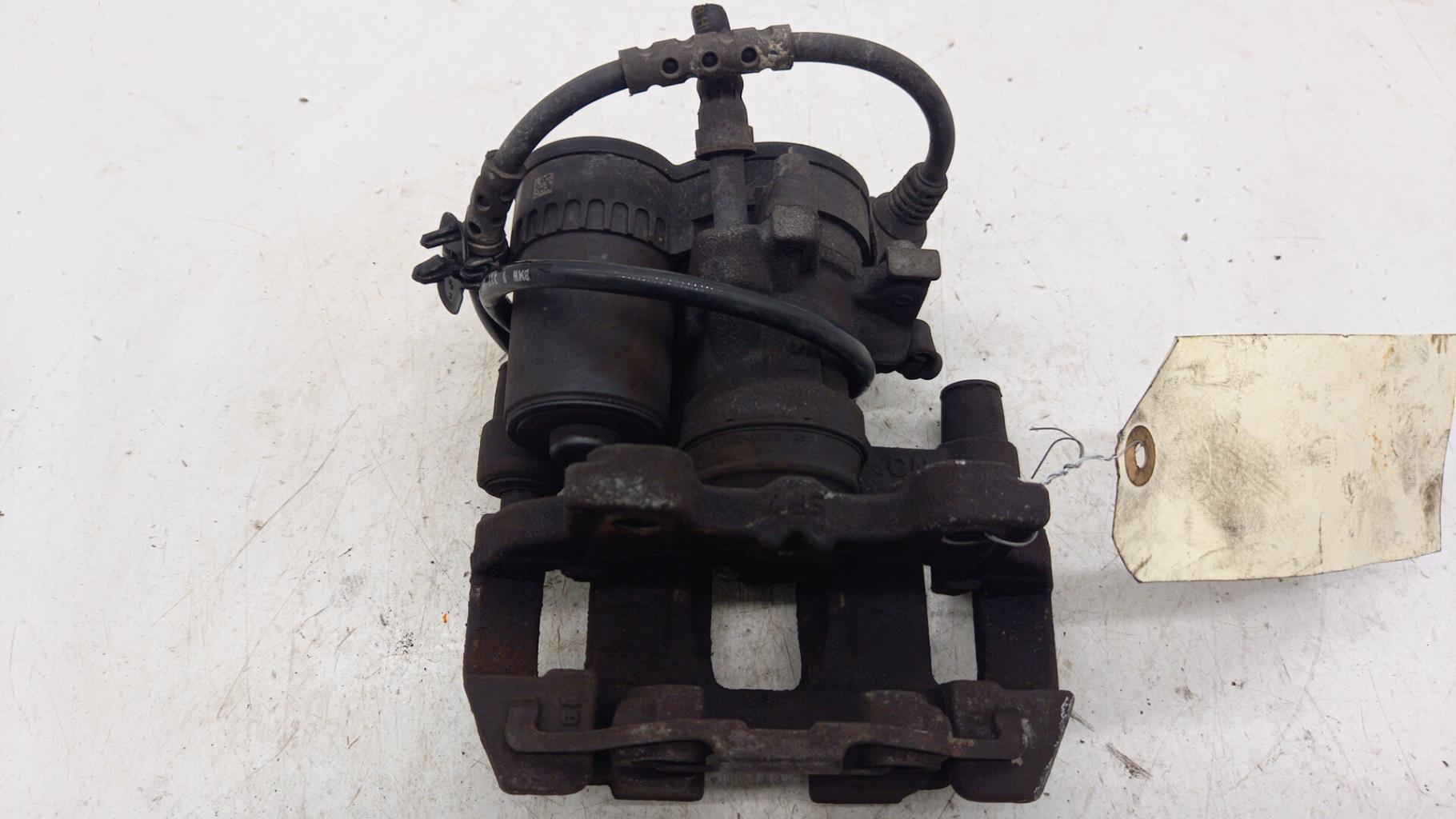 Pinza freni posteriore sinistra BMW X1 F48 PHASE 1 Diésel - 1