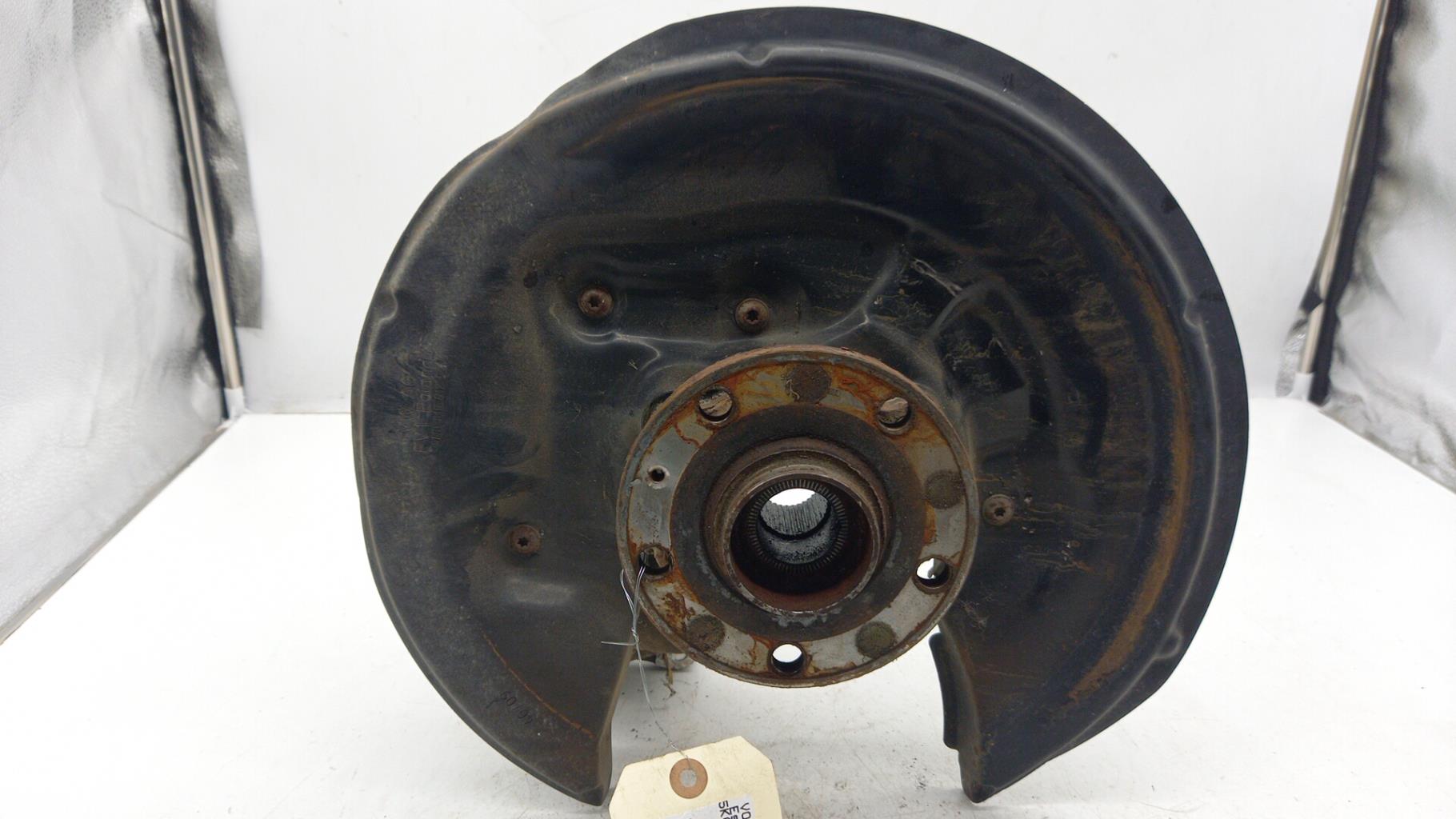 Mozzo posteriore destro VOLKSWAGEN GOLF 6 Gasolina - 1