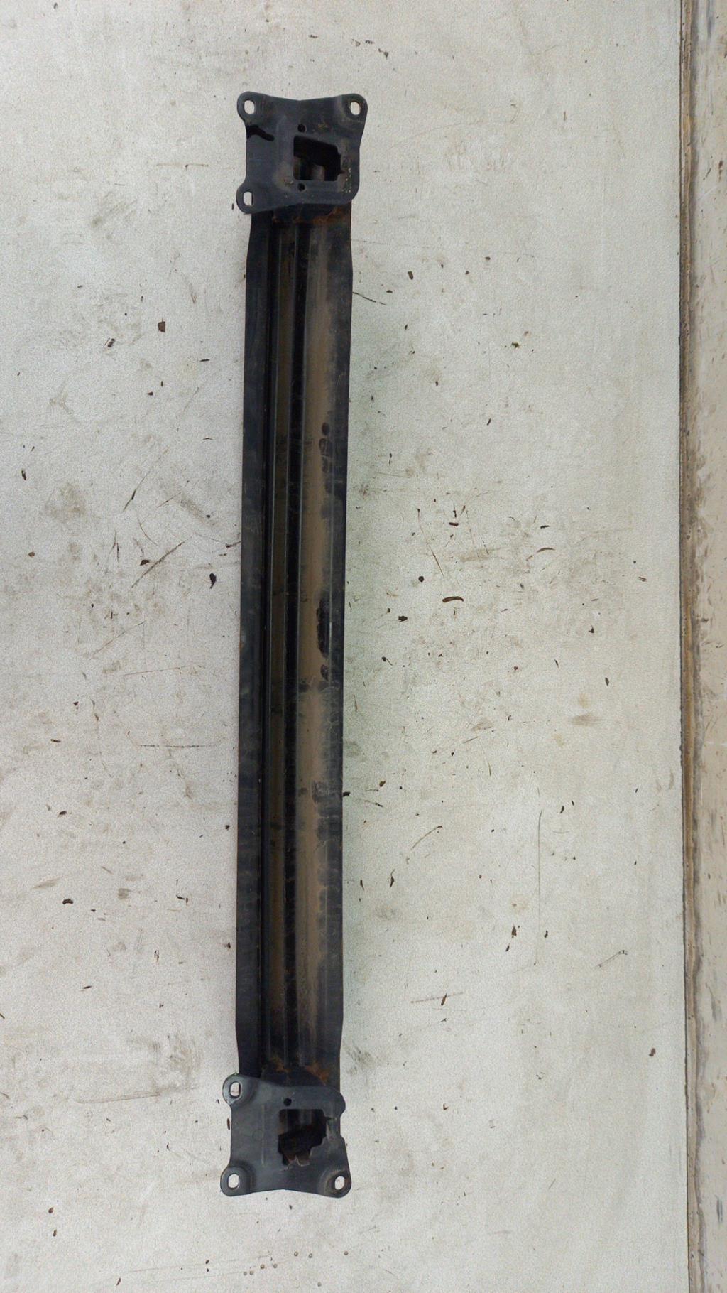 Traversa rinforzo paraurti posteriore VOLKSWAGEN GOLF 5 Gasolina - 1