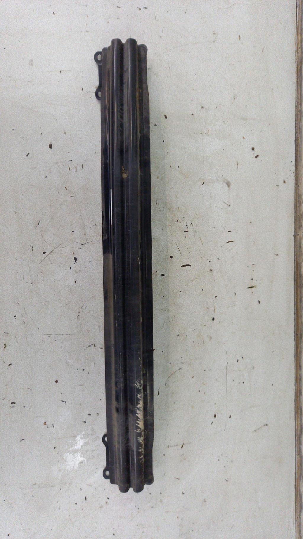 Traversa rinforzo paraurti posteriore VOLKSWAGEN GOLF 5 Diésel - 1